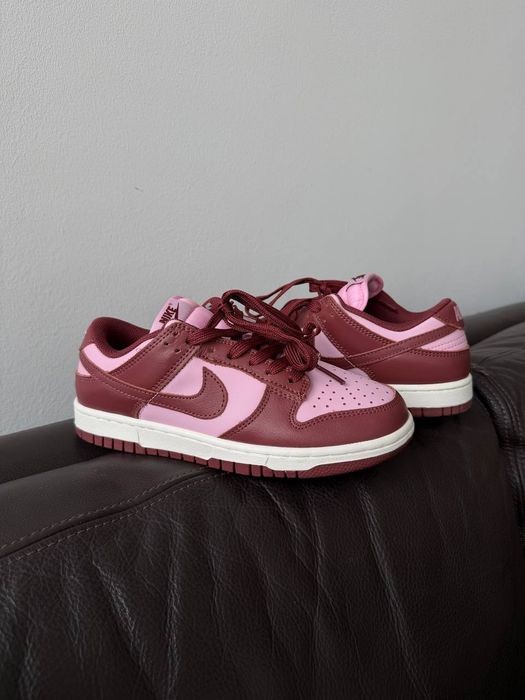 Nike Sb Dunk Low Bordo Rose