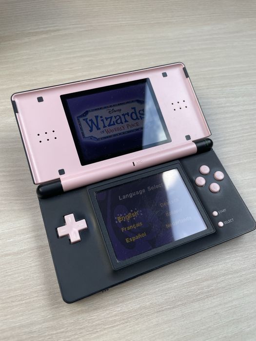 Nintendo DS czarno - różowe