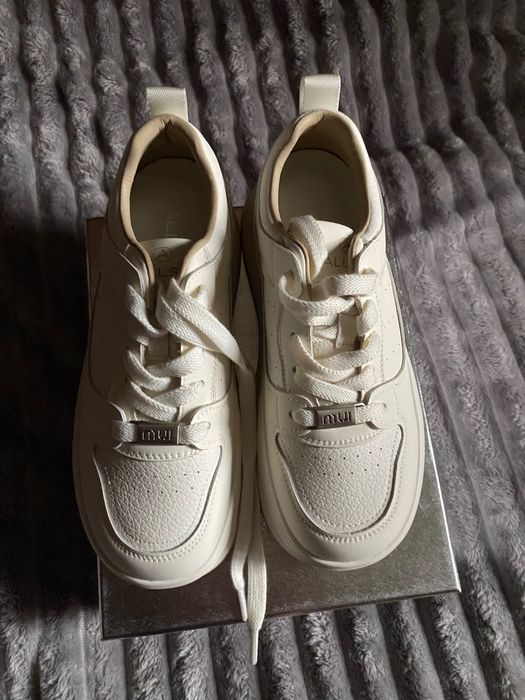 Кросівки ALLSY,мало мірки, ні разу не ношені в ідеальному стані