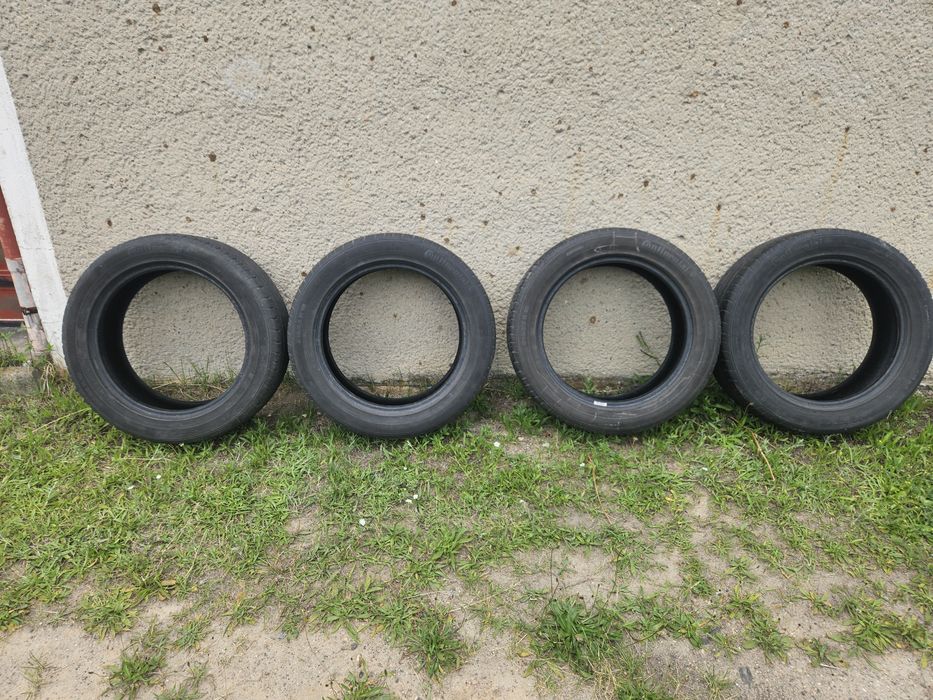 Continental 215/55 18" Lato