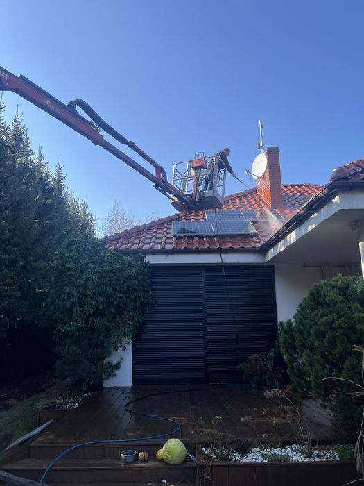 Mycie dachów i elewacji