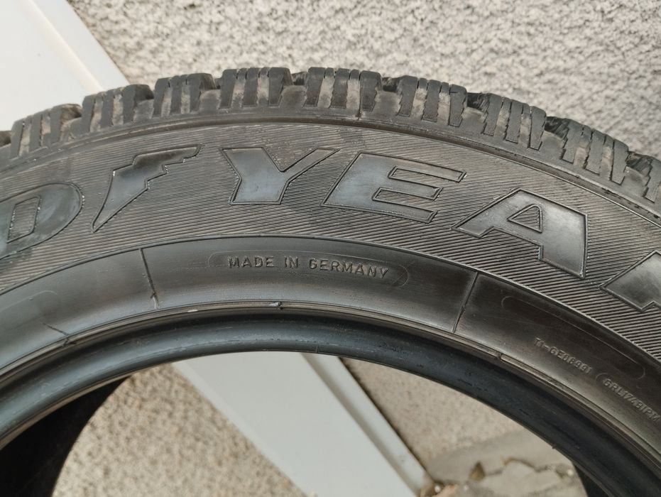 Зимові шини ULTRA GRIP 500