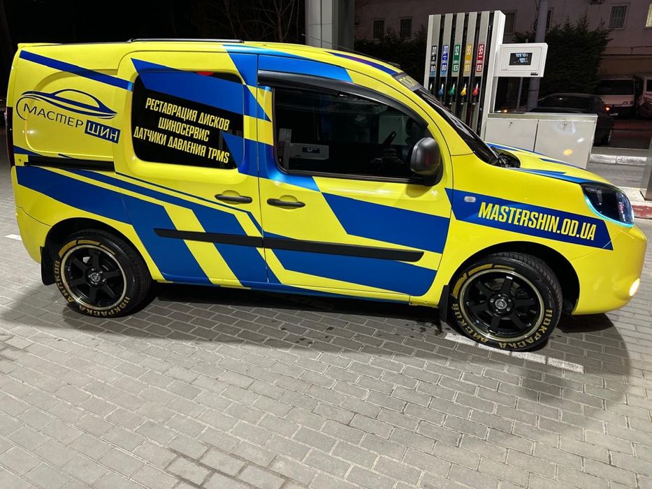 В продаже Renault Kangoo