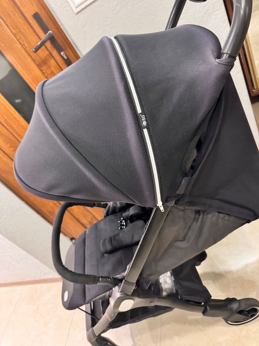 Прогулянкова коляска Chicco