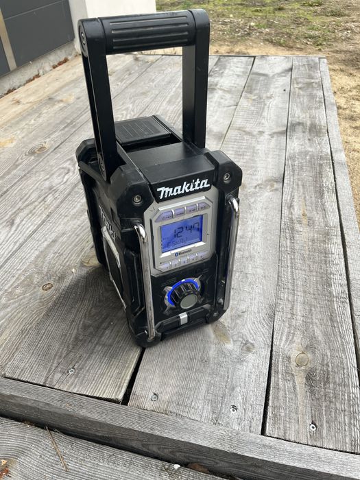 Sprzedam radio dmr 106