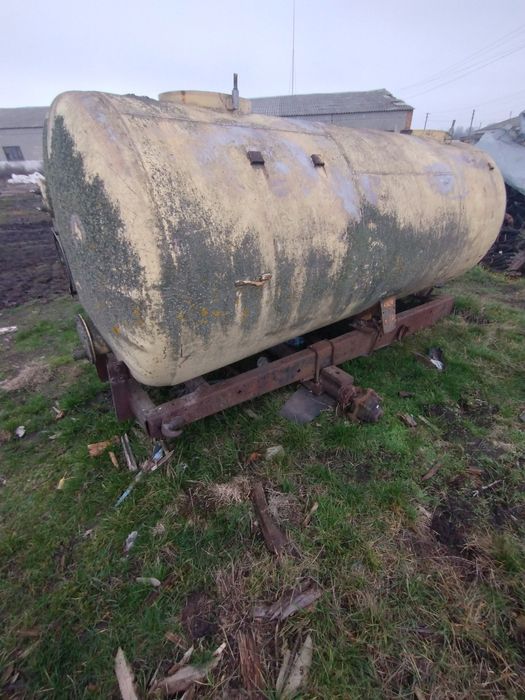 Нержавеющая емкость,бочка, резервуар, ємність нержавійка 3,5 м.куб.