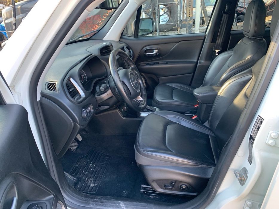 Продам Jeep Renegade Limited 1.3 turbo 4x4
