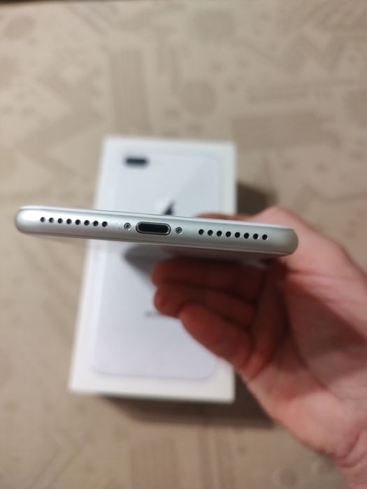 iPhone 8 Plus White 256gb.
