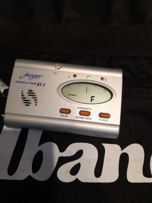 Ibanez futerał super stan