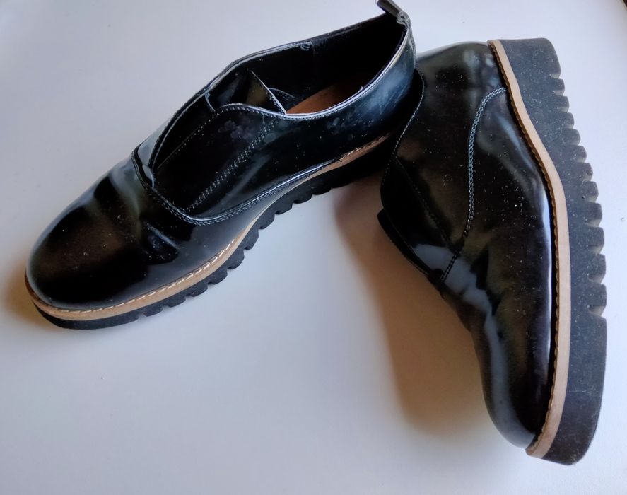 Sapatos Zara tamanho 35