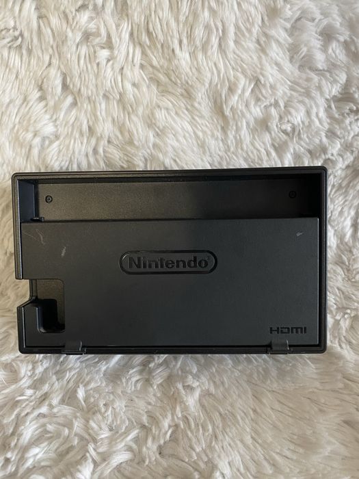 Stacja dokująca ładyjąca Nintendo Switch