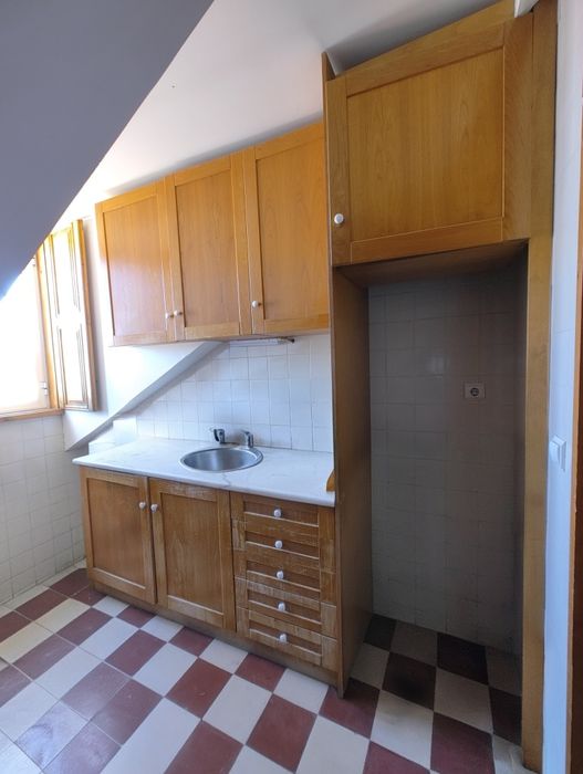 Cozinha em Carvalho (portas maciças)