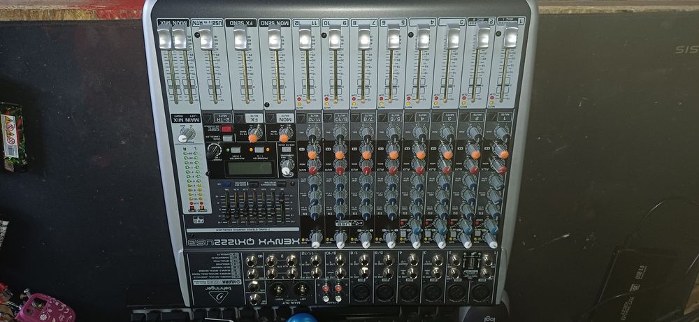 Mikser Behringer Xenyx QX1222 USB Klark Teknik