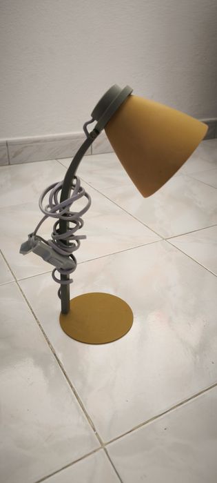 Candeeiro de secretária