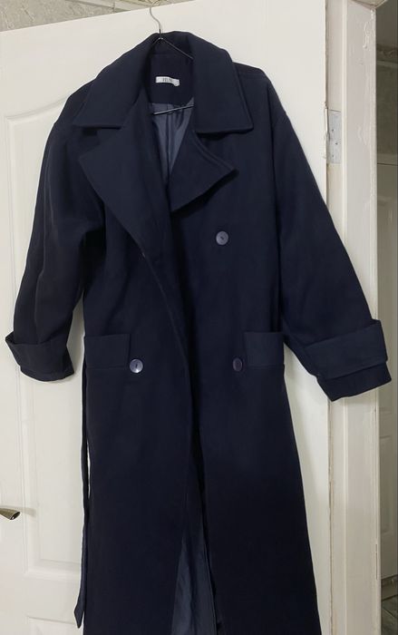 Продаю пальта 2 . стан Новий