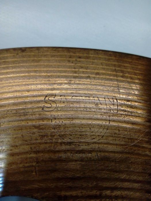 Sabian  Chinese /41cm / 7 Buracos