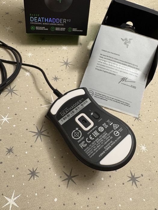 Rato Razer Deathadder V2