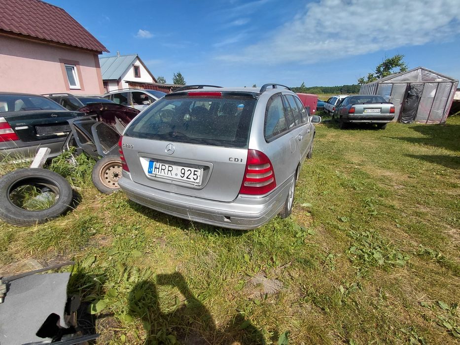 Мерс w203  c 220 дизель