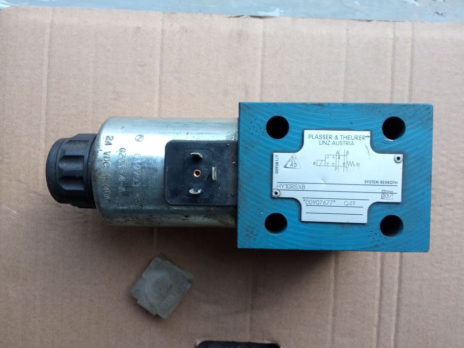 Гідро розподільник на 24в