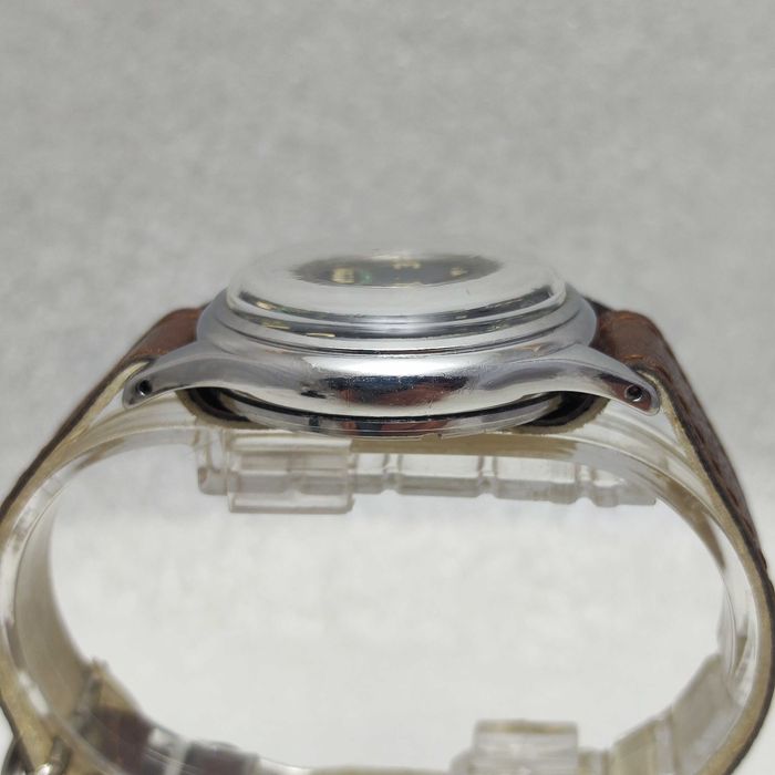 Longines Sei Tacche Vintage 1944r Stal 33mm 12.68Z