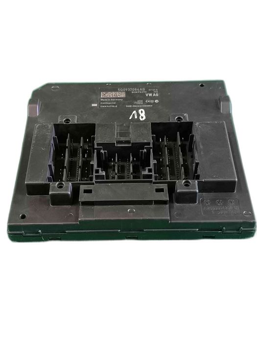 Módulo Electrónico SKODA OCTAVIA III 5Q0937084AB (OEM) | 5WK50790E (OEM)