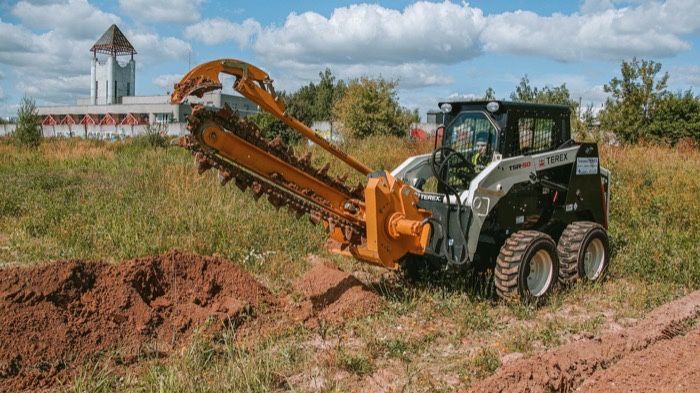 Услуги траншеекопателя (бара) Bobcat. Копка траншей под кабель, газ