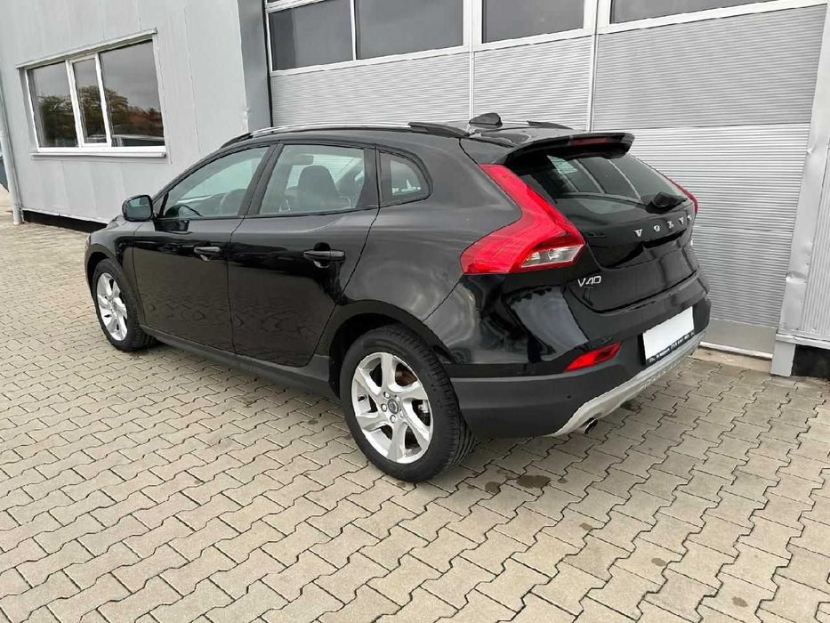 Volvo V40 Para Peças - Há Peças