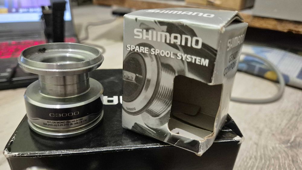 Kołowrotek Shimano Nexave 3000 HG dodatkowa szpula alu