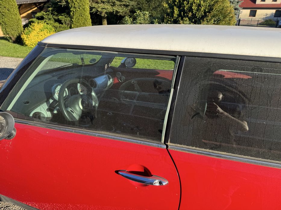 Mini Cooper S 1.6 benzyna