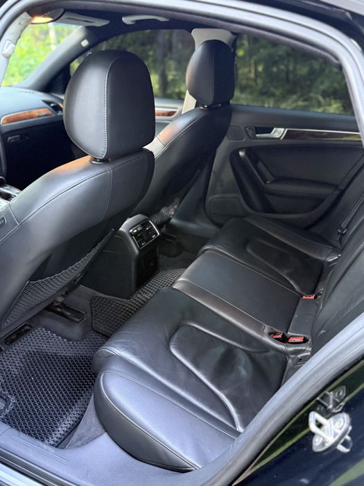 Продам Audi a4b8