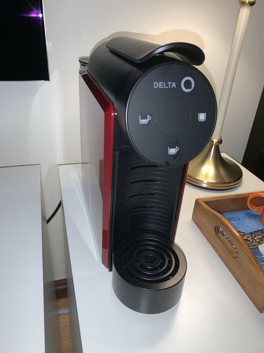 Delta Red Coffee Maker514773782773770241