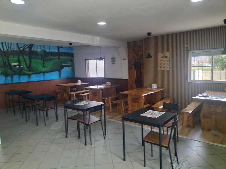 Café equipado para arrendamento