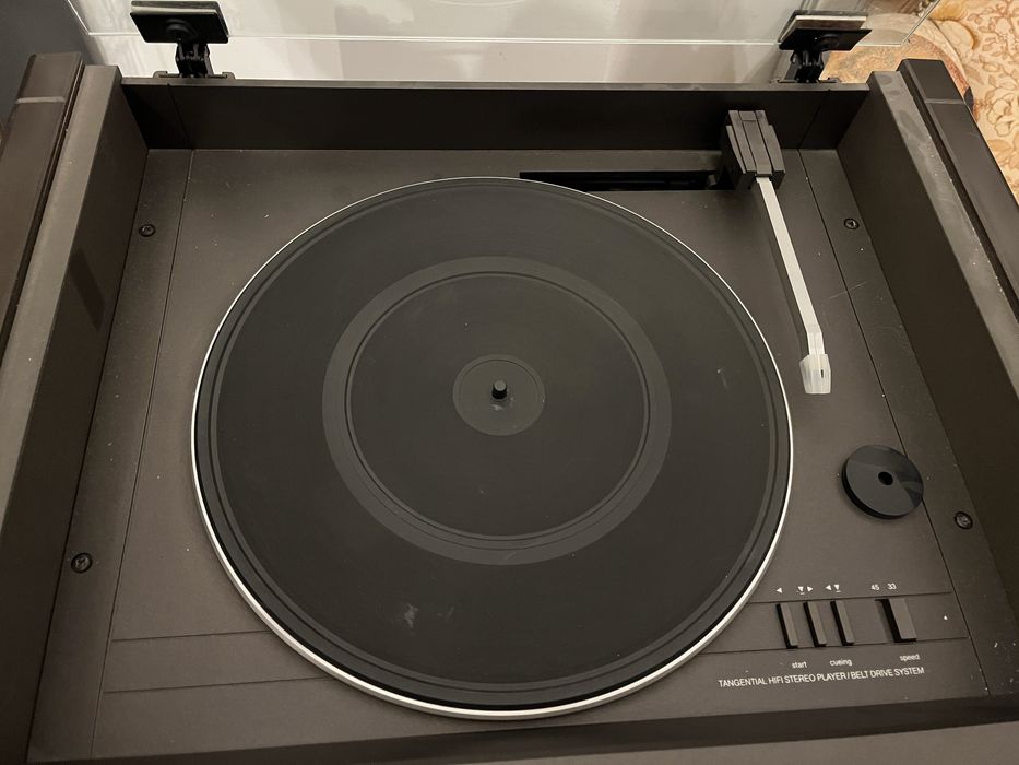 Wieża grająca Universum