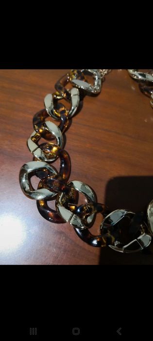 Colar acrílico mulher