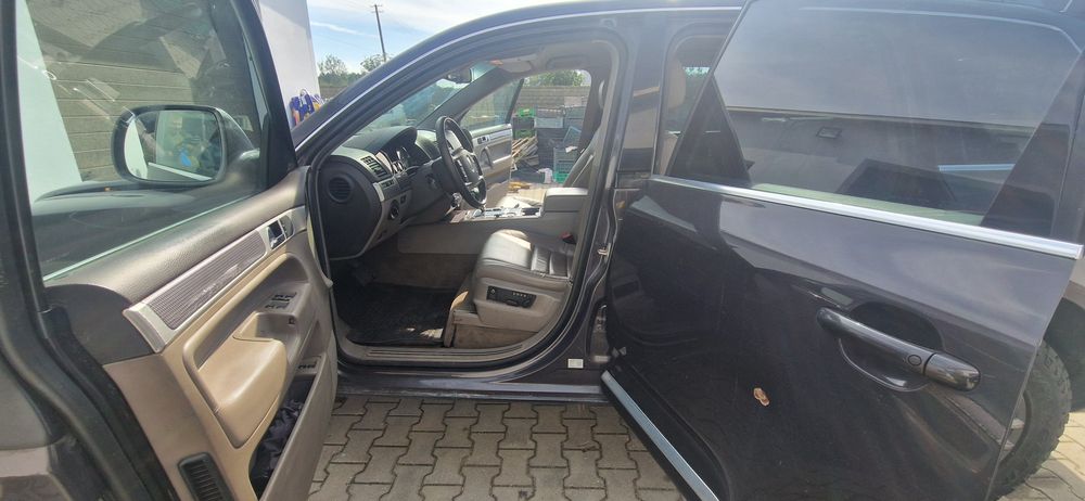 Volskwagen touareg 3.0 Tdi, 240km.