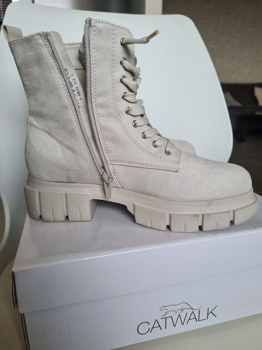 Nowe buty-botki na wiosnę roz 38 Catwalk