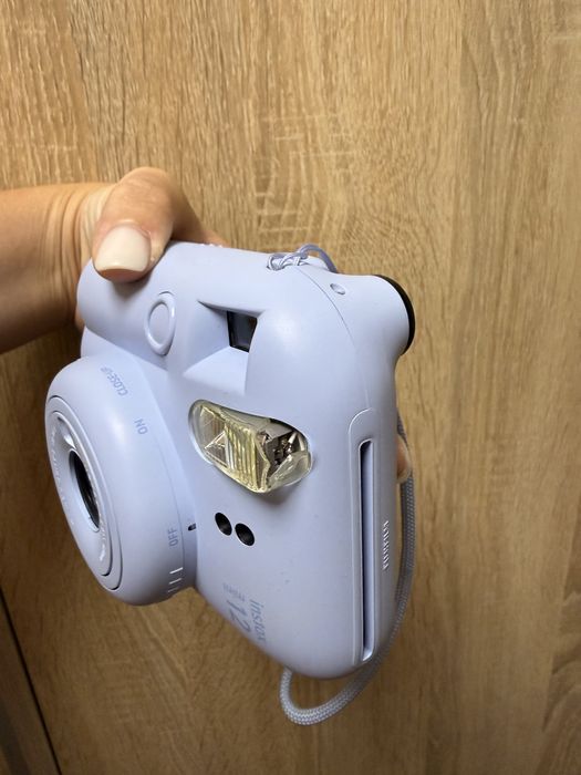 Продаж Fujifilm Instax Mini 12