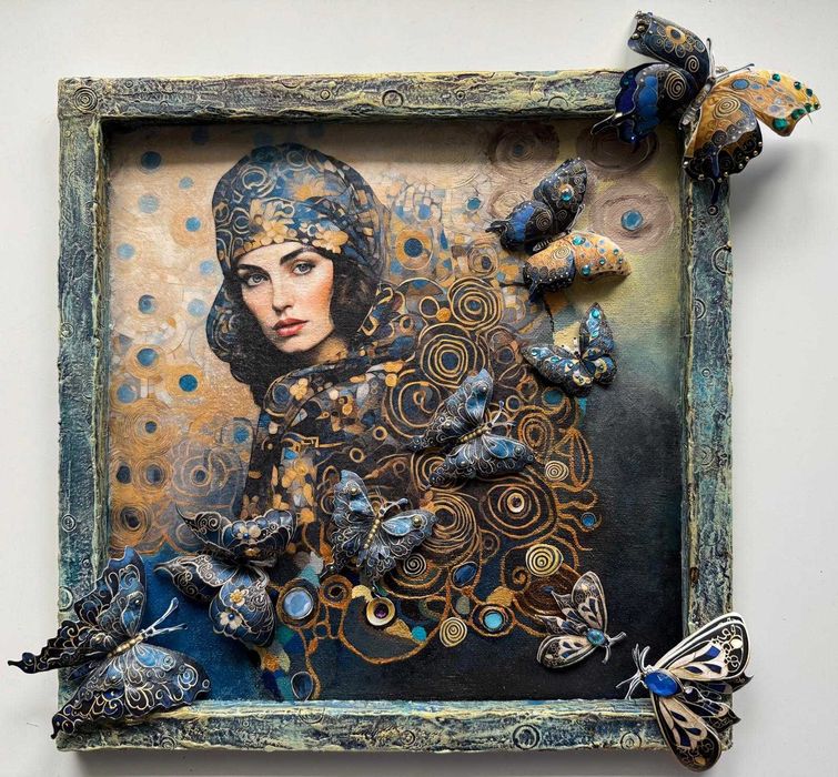 Obraz z elementami 3D inspirowany dziełami Klimta – kobieta i motyle