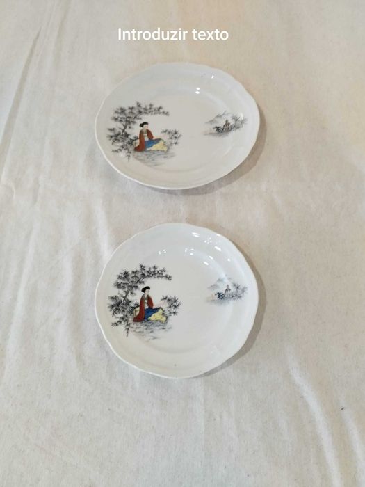 Conjunto de pratos de decoração