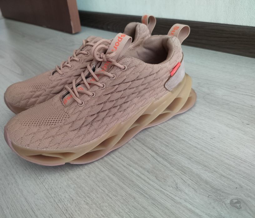Кроссовки SupSport, 42 размер, стельки 27 см, ношены 2-3 раза