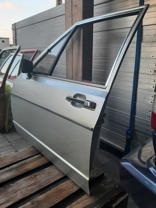 drzwi passat b1 przód