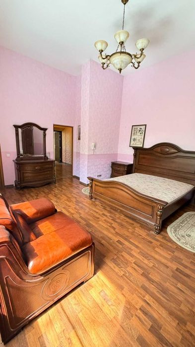 Продаж таун хаусу в котеджному містечку «Сосновий Бір» в Козині | Конча-Заспа