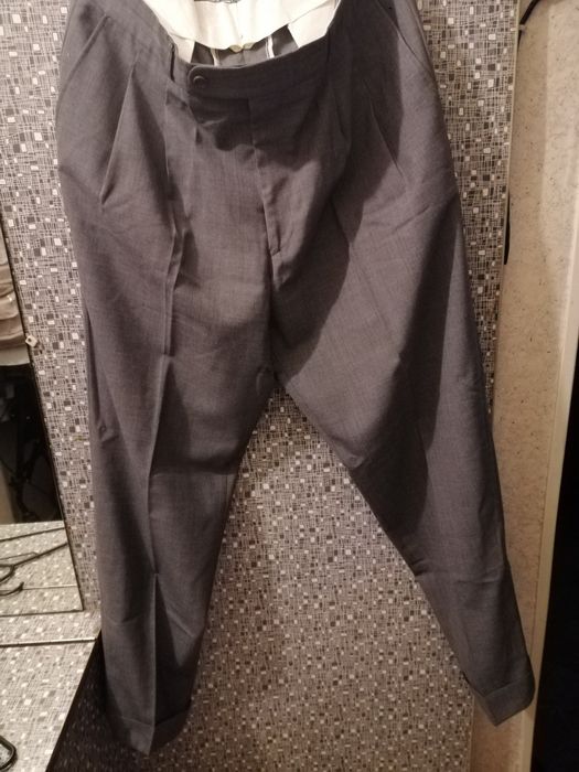 Брюки мужские, классические.