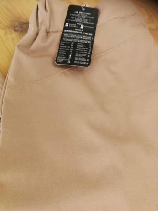 Spodnie dresowe la blanche