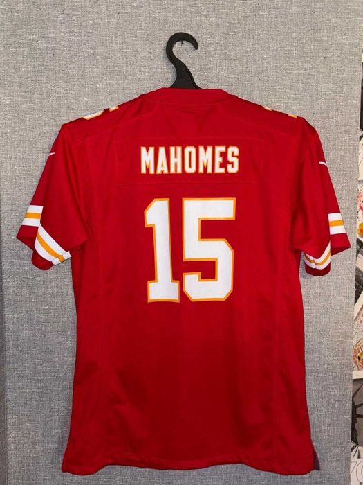 Чоловіча червона футболка Nike NFL Patrick Mahomes Kansas City Chiefs Player Name & Number.
