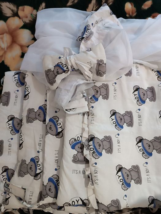 Захист в дитяче ліжко