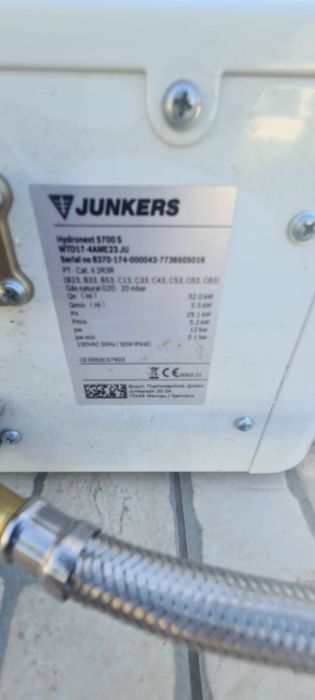 Esquentador junkers  estanque 17 litros gás natural junkers