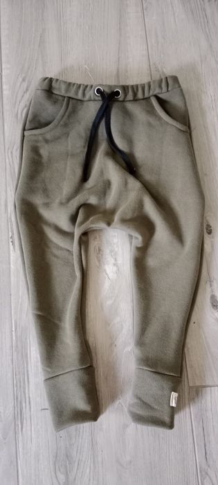 Spodnie baggy 122/128 khaki