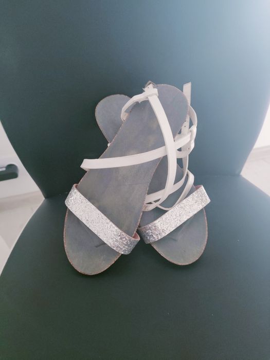 Buty rozmiar 39.