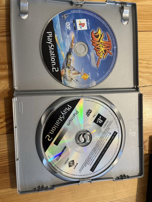 Gra na PS2 dwie płyty